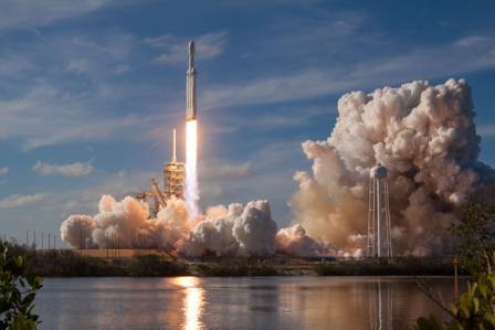 5 Pivotal Rocket Launches That Defined the History of Spaceflight