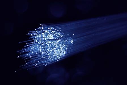 How Modern Fiber Optic Cables Work and Deliver Data