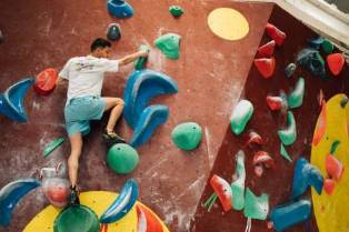 Exploring the World of Free Climbing: A Comprehensive Guide